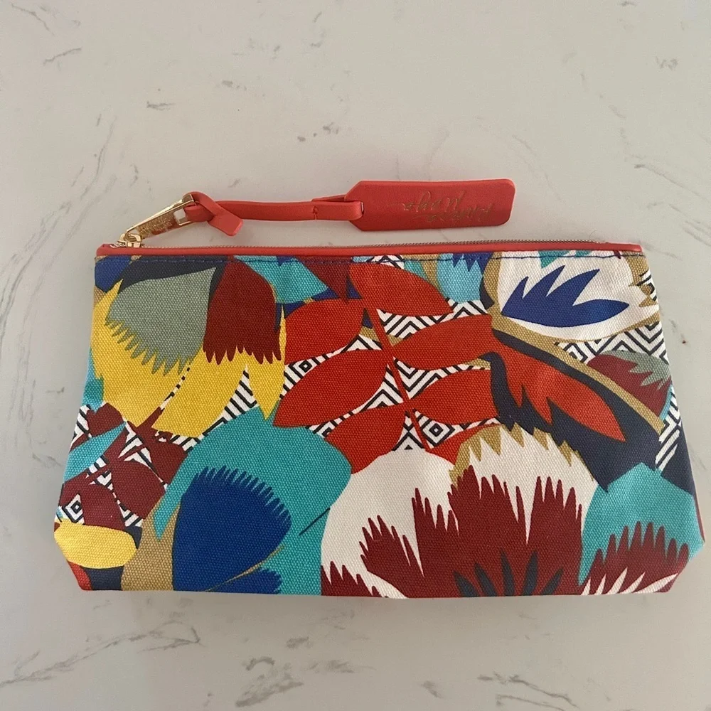 Estee Lauder Cosmetics Makeup Travel Bag- NEW